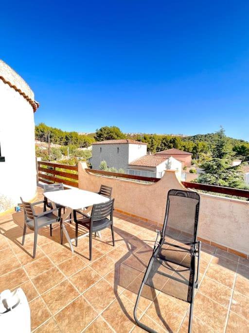 רוניאק Appartement Proche Aeroport Marseille Marignane - Studio Confortable - Logement Ideal - Hebergement Tout Equipe מראה חיצוני תמונה